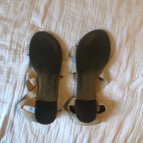 Sandals - Picture 4 of 6